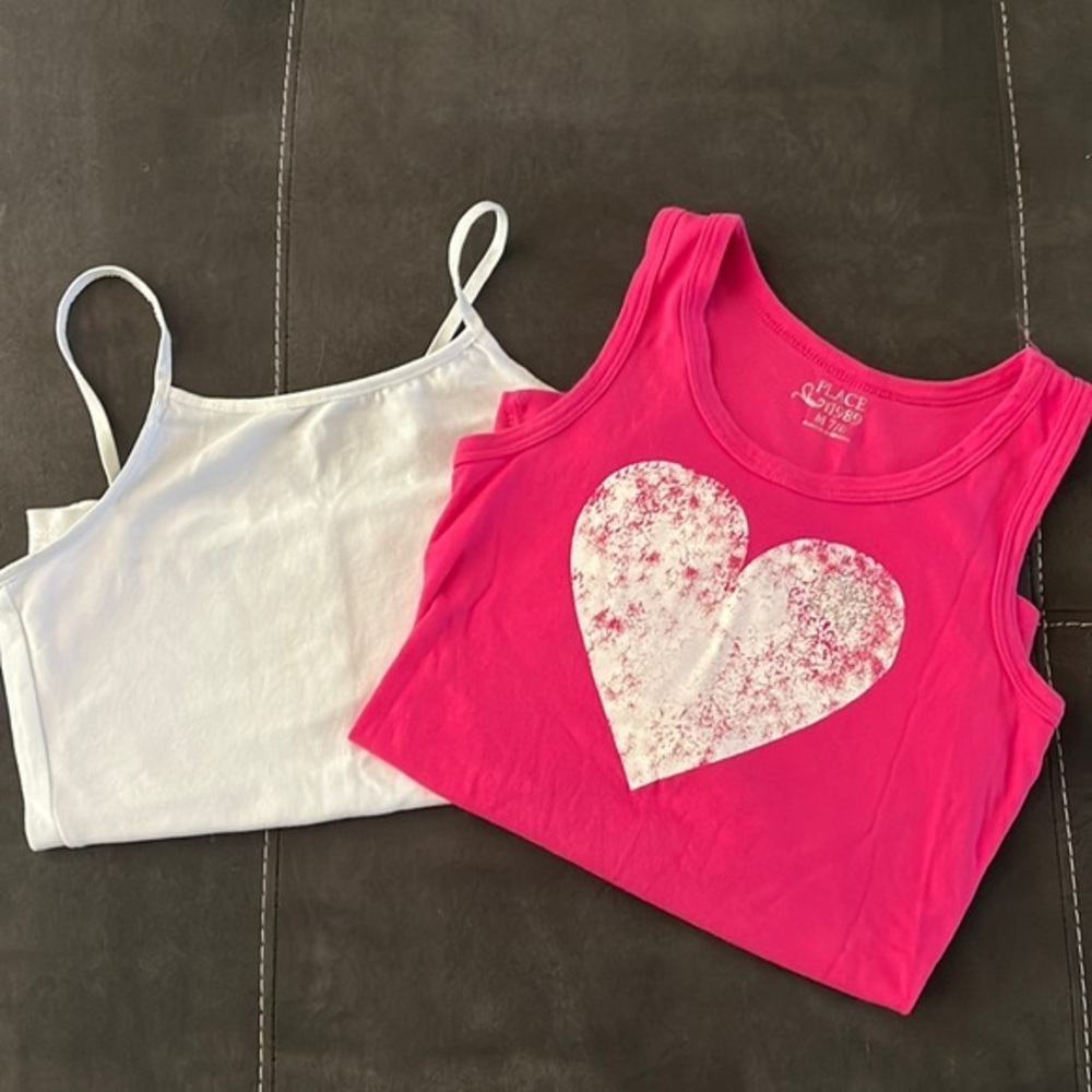 2️⃣ Tank Tops